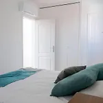 Maison Familiale Sous Les Palmiers De Hyeres
