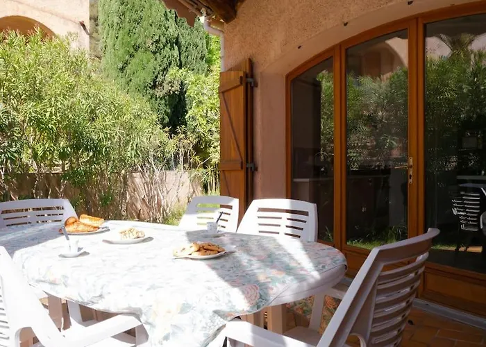 Maison Familiale Sous Les Palmiers De הייר