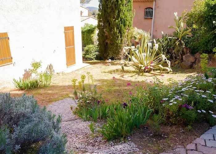 Maison Familiale Sous Les Palmiers De הייר